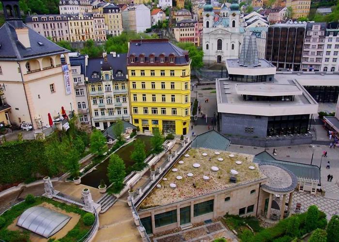 Hotel Ester Karlovy Vary Esterno foto